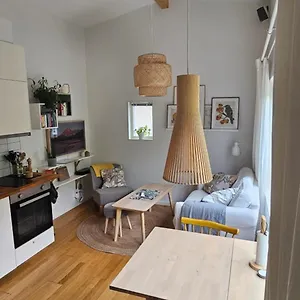 Tiny Grey House With Loft, 15 Min From Center Göteborg